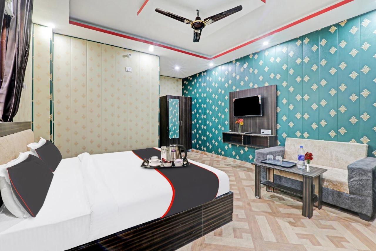 Capital O Sl Galxy Hotel Kanpur Exterior photo
