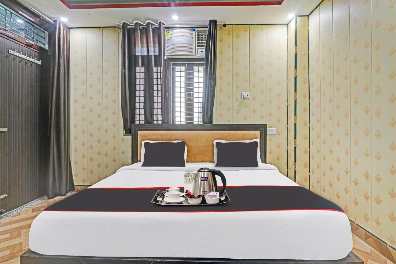 Capital O Sl Galxy Hotel Kanpur Exterior photo